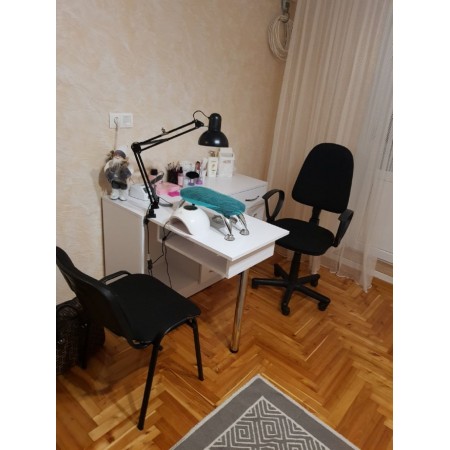 Угловой маникюрный стол А-55